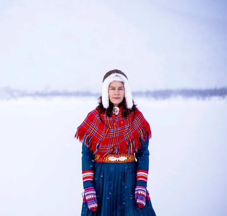 Meet the S mi designer Sara Bj rne Gabriela Barnat